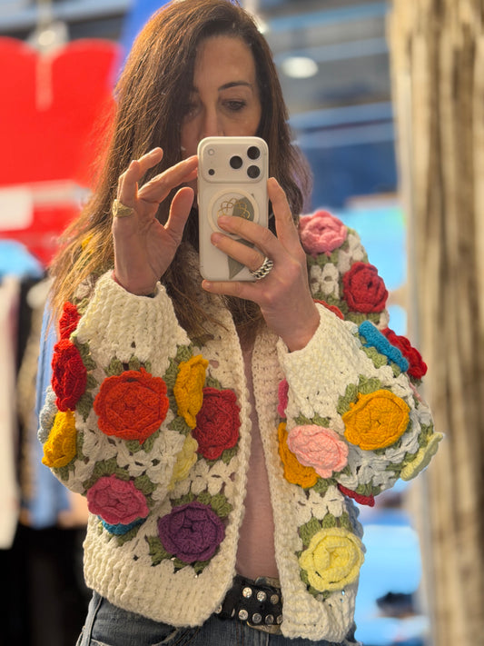 Cardigan roses